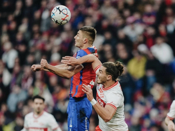 Армейский блицкриг и бессилие красно-белых: ЦСКА нокаутировал «Спартак» в столичном дерби
Армейский блицкриг и бессилие красно-белых: ЦСКА нокаутировал «Спартак» в столичном дерби